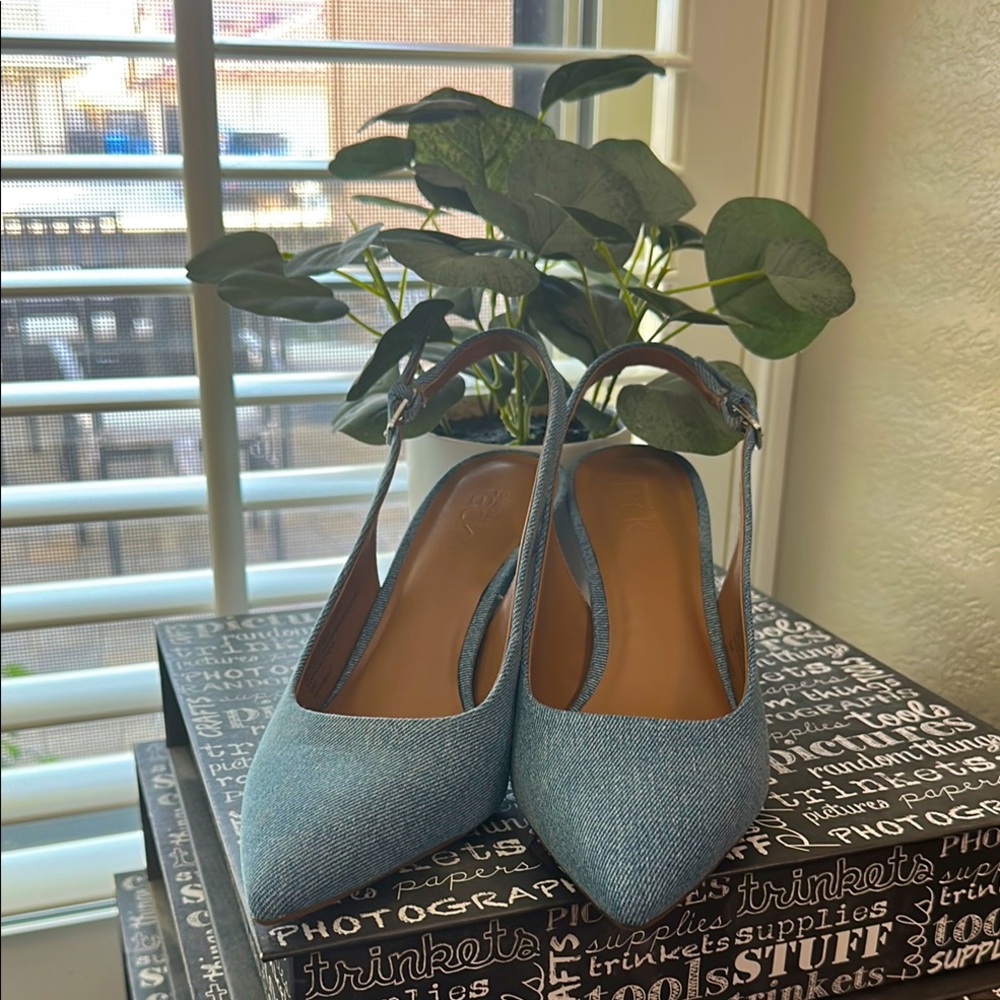 NWOT Stylish Denim Slingback Heels by Nordstrom rack size 6